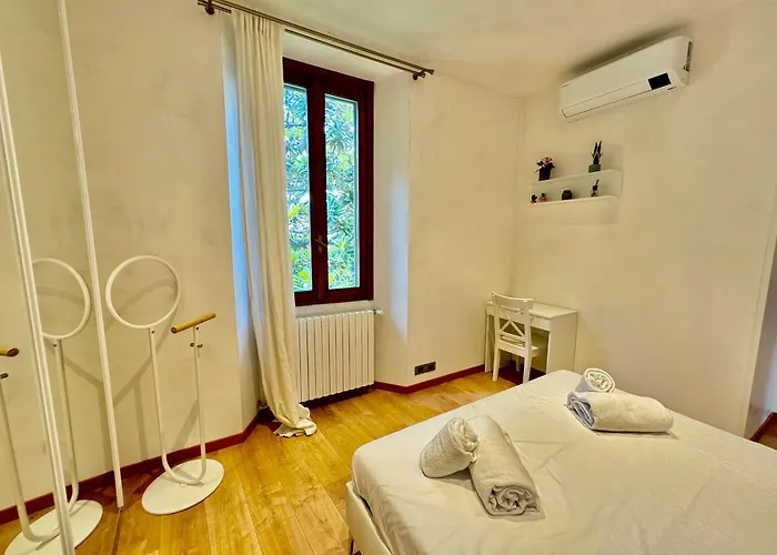 2bd Near The Station コモ