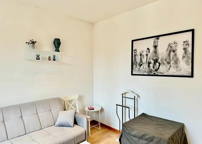 2bd Near The Station アパート