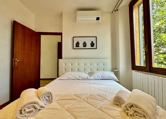 2bd Near The Station アパート *