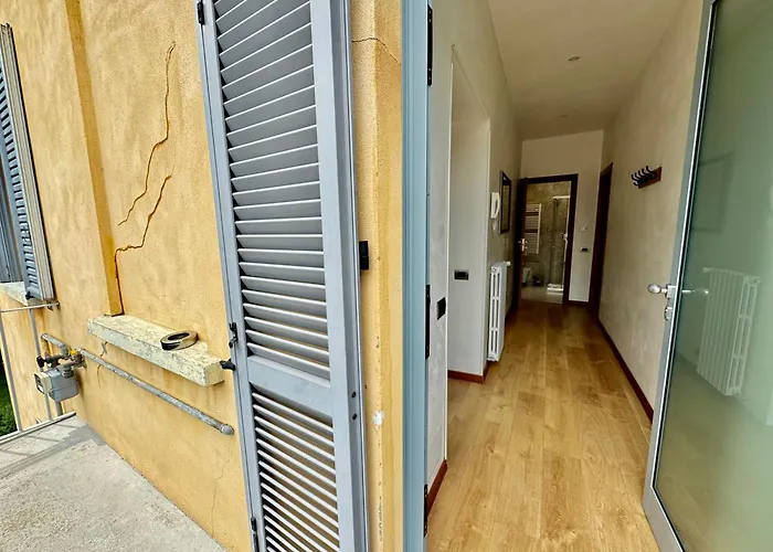 2bd Near The Station コモ